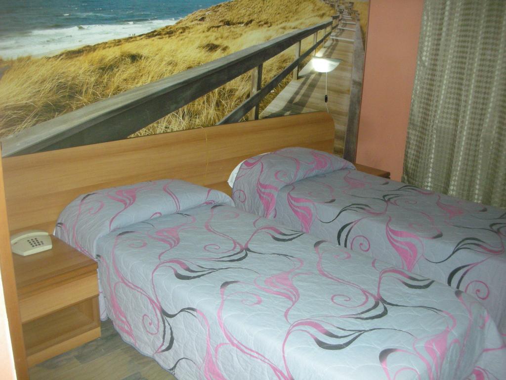 Hotel Total Pisogne Habitación foto